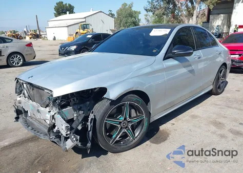 2018 Mercedes-Benz C 300 из США, поврежденный, VIN WDDWF4JB5JR422770